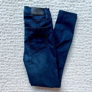 Kendall + Kylie, high rise skinny jeans, dark wash EUC
